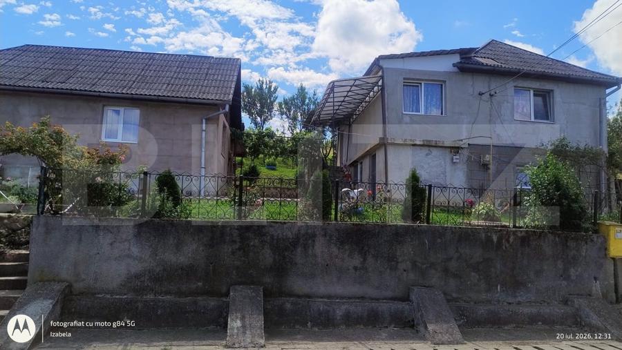 Casă individuală cu 5 camere cu Canalizare în Sud-Vest