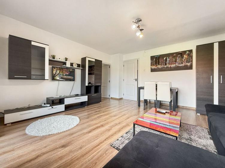 Apartament cu 2 camere decomandat, mobilat în Complex Studențesc