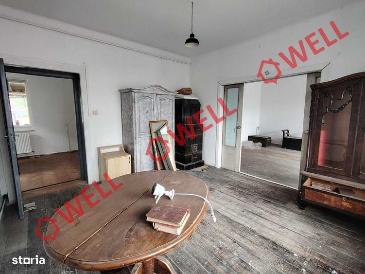 Casă cu 4 camere în Central