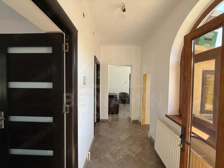 Casă cu Teren 379 Mp în Brestei