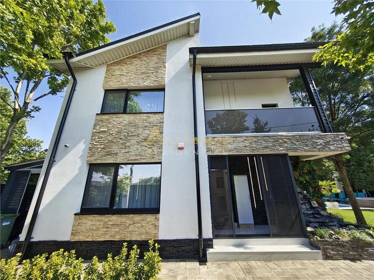 Casă individuală cu 5 camere cu Teren 650 Mp în Berceni