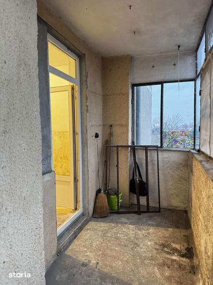 Apartament cu 3 camere decomandat în Decebal