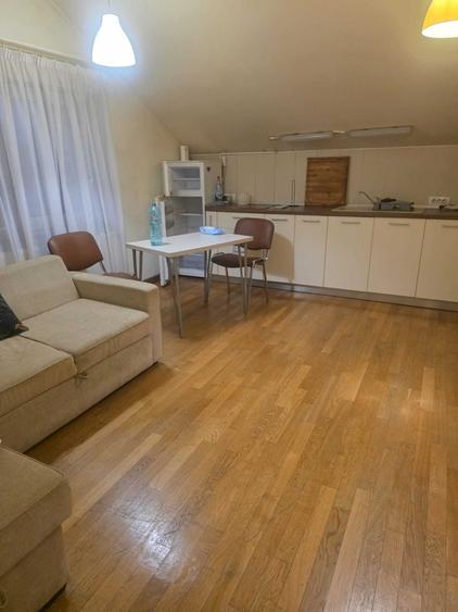 Apartament cu 2 camere nedecomandat în Fundeni