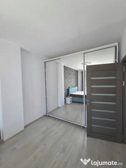 Apartament cu 2 camere decomandat în Valea Adâncă