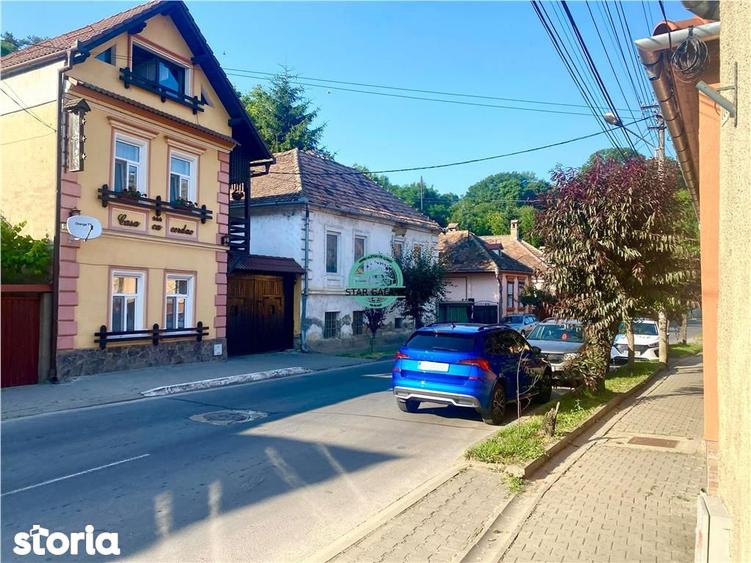 INCHIRIEZ PENSIUNE CU 7 CAMERE IN SIGHISOARA LA 800 MP DE CETATE - 2