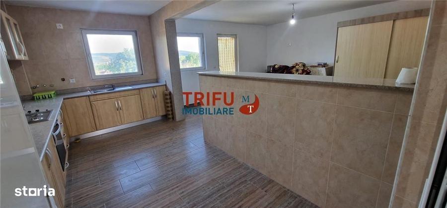 Casa tip duplex noua cu 4 camere, teren de 936 mp si pivnita - 2