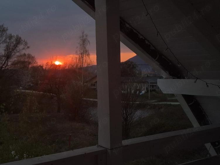 Casă cu 4 camere cu Teren 7 Mp în Satu Nou de Sus