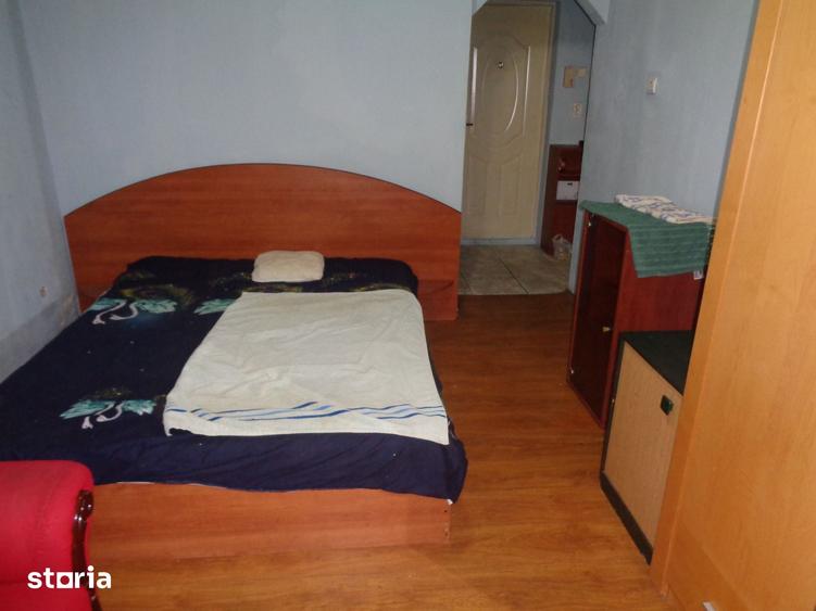Garsonieră decomandată în Șega