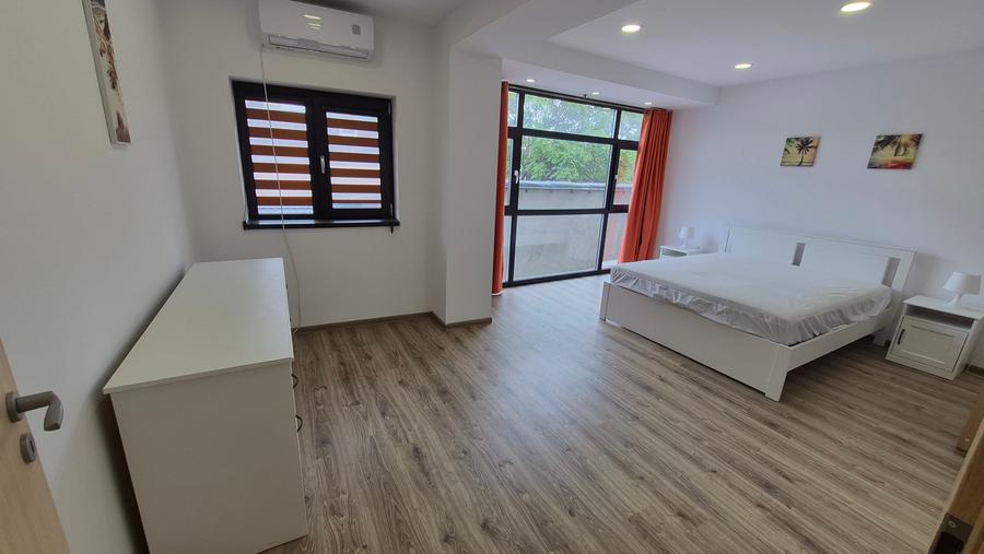 Apartament cu 2 camere decomandat, mobilat în 13 Septembrie