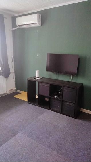Apartament cu 2 camere semidecomandat în Gorjului