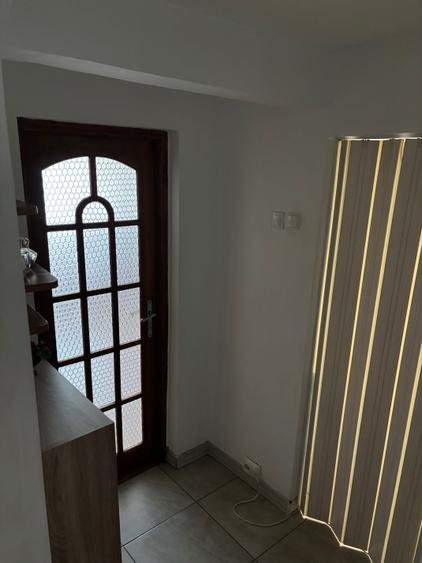 Apartament cu 2 camere decomandat, mobilat în Exterior Vest