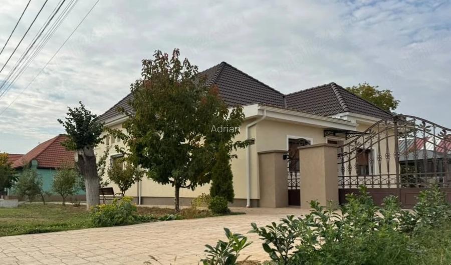 PROPRIETAR, Vand Casa Individuala,500 m2 teren, Atelier si Garaj