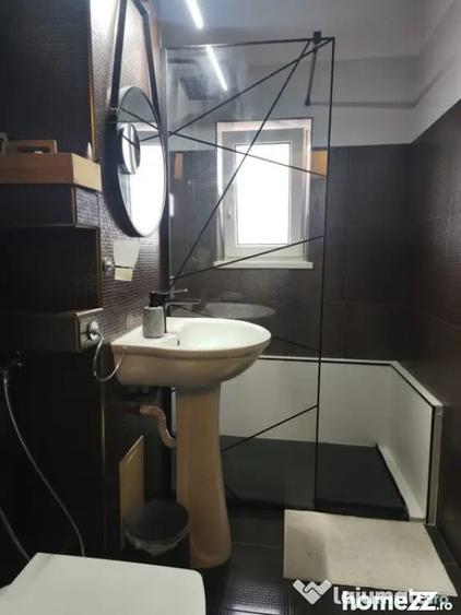 Apartament cu 4 camere decomandat în Rădăuți