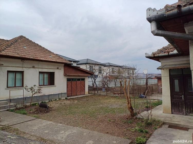 Casă cu 4 camere cu Teren 1900 Mp în Apahida
