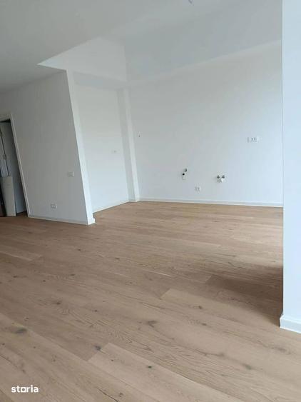 Apartament cu 2 camere decomandat în Aviației