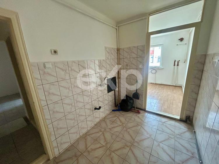 Apartament cu 2 camere semidecomandat în Bartolomeu