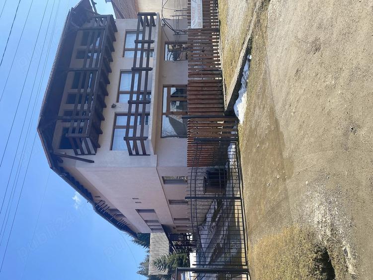 Casă cu 5 camere cu Teren 700 Mp în Beliș