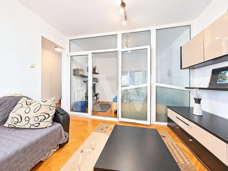 Apartament cu 3 camere decomandat, mobilat în Griviței