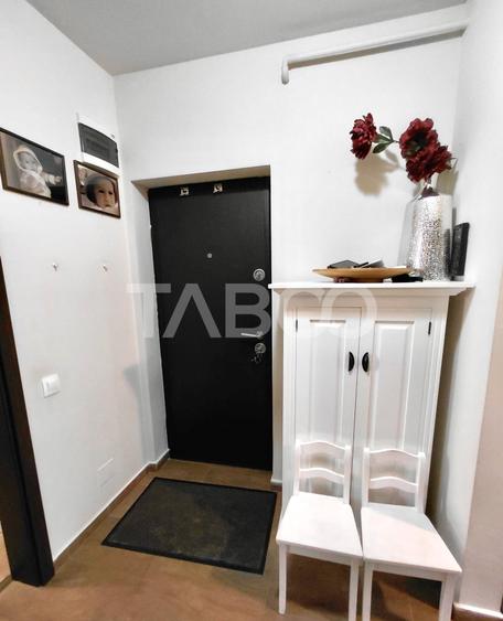 Apartament cu 3 camere decomandat, mobilat în Borhanci