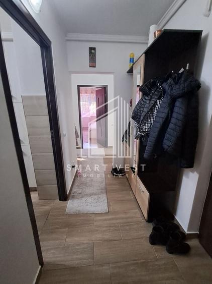 Apartament cu 3 camere decomandat, mobilat în Micro 16