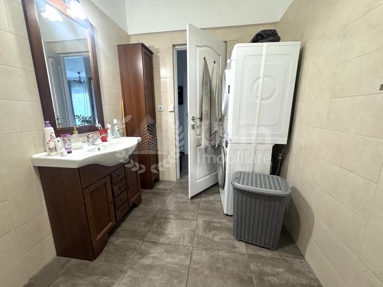 Apartament cu 3 camere decomandat, mobilat în Bună Ziua