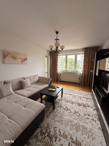 Apartament 3 camere de inchiriat - Dealul Cetatii - Centrul vechi - 2