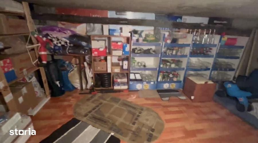 Apartament cu 3 camere semidecomandat în Mioriței