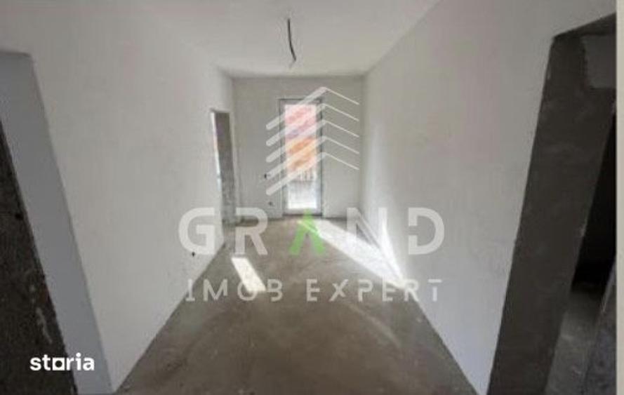 Casă cu 4 camere cu Teren 500 Mp în Feleacu