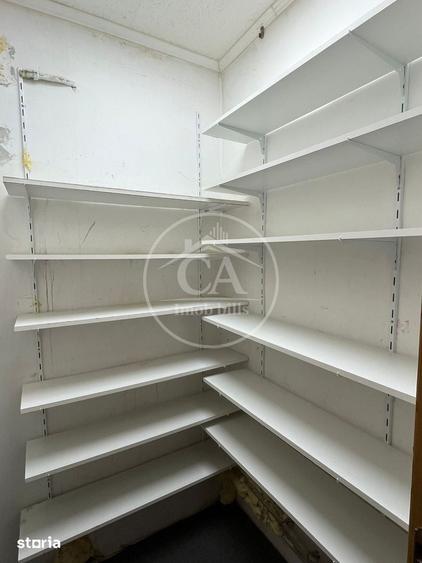 Apartament cu 3 camere decomandat în Nufărul