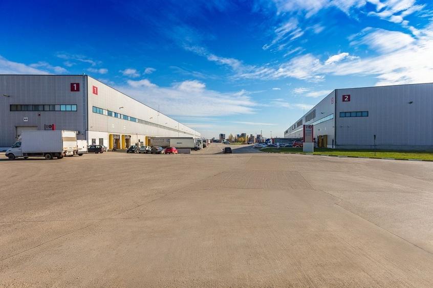 Spațiu industrial, de 3,000 mp, în Chiajna