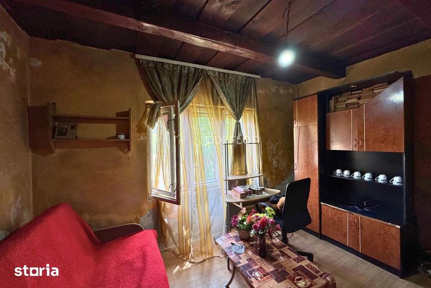 Casă cu 2 camere decomandat cu Teren 500 Mp în Sângeorgiu de Mureș
