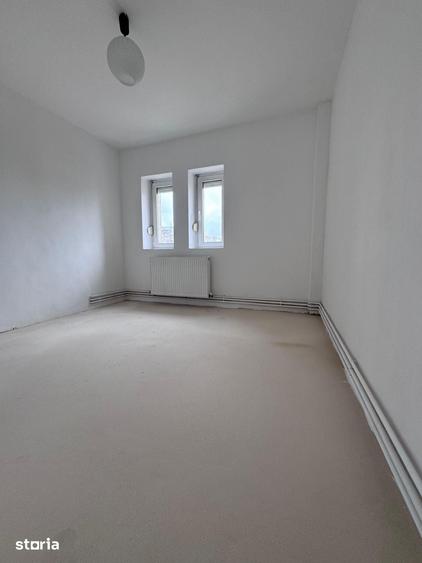 Apartament cu 2 camere în Aurel Vlaicu