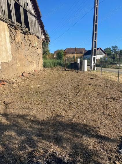Casă cu Teren 250 Mp în Silvaș