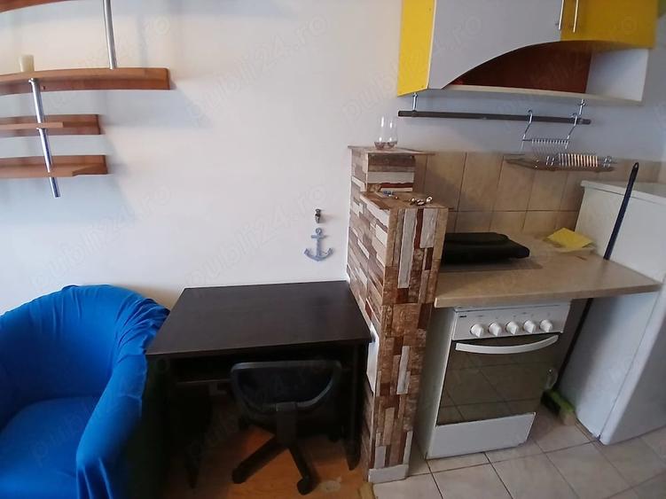 Garsonieră semidecomandată în Buziașului