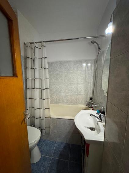 Garsonieră decomandată în Iancului