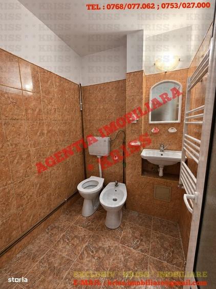 Apartament cu 3 camere decomandat în Tudor Vladimirescu