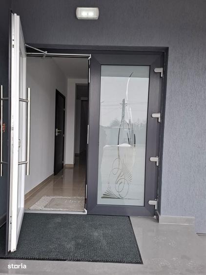 Spațiu comercial, de 520 mp, în Letea Veche