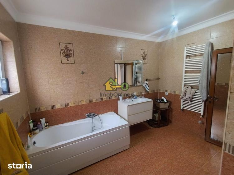 Casă cu 3 camere cu Teren 628 Mp în Șag
