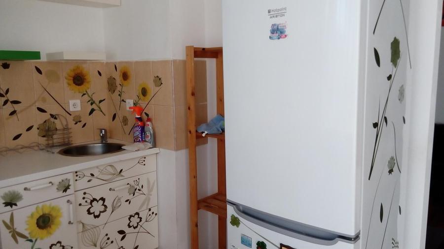 Apartament cu 2 camere decomandat, mobilat în Titan