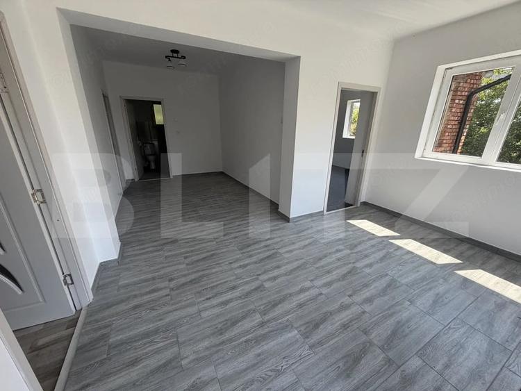Casă cu Teren 13000 Mp în Ciocmani