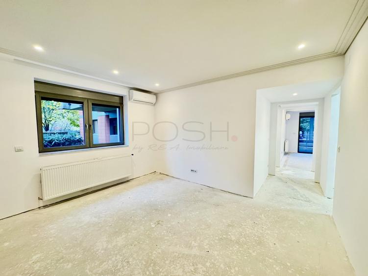 Apartament cu 4 camere în Băneasa