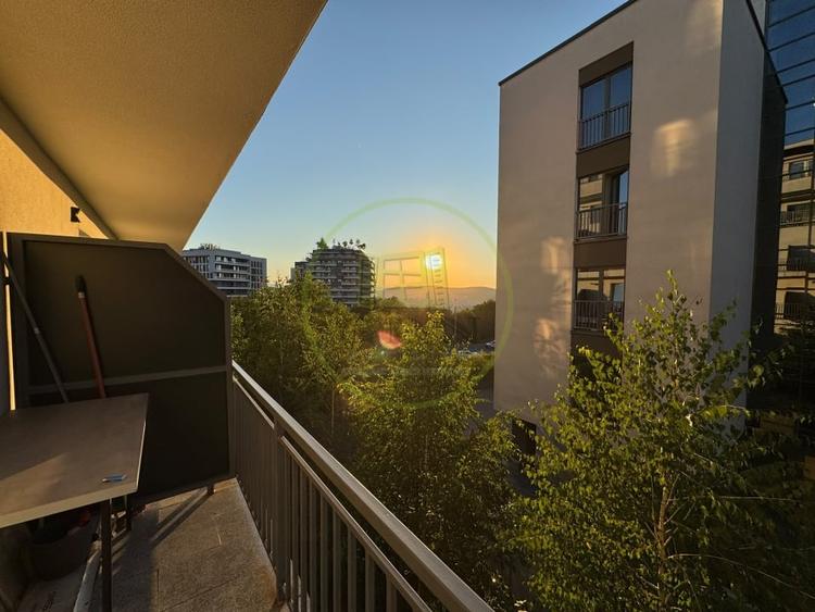 Apartament cu 2 camere decomandat, mobilat în Zorilor