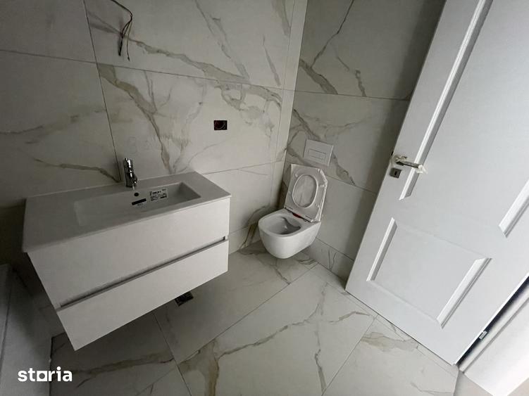 Apartament cu 2 camere decomandat în Cug — fotografia 3