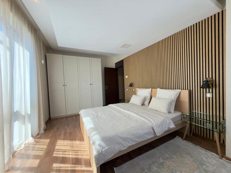 Apartament cu 3 camere în Iancu Nicolae