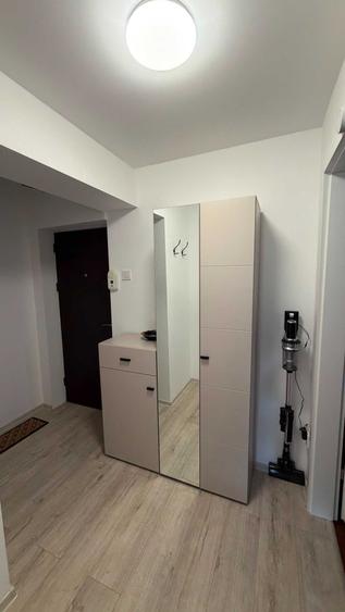 Apartament cu 2 camere decomandat în Plopilor