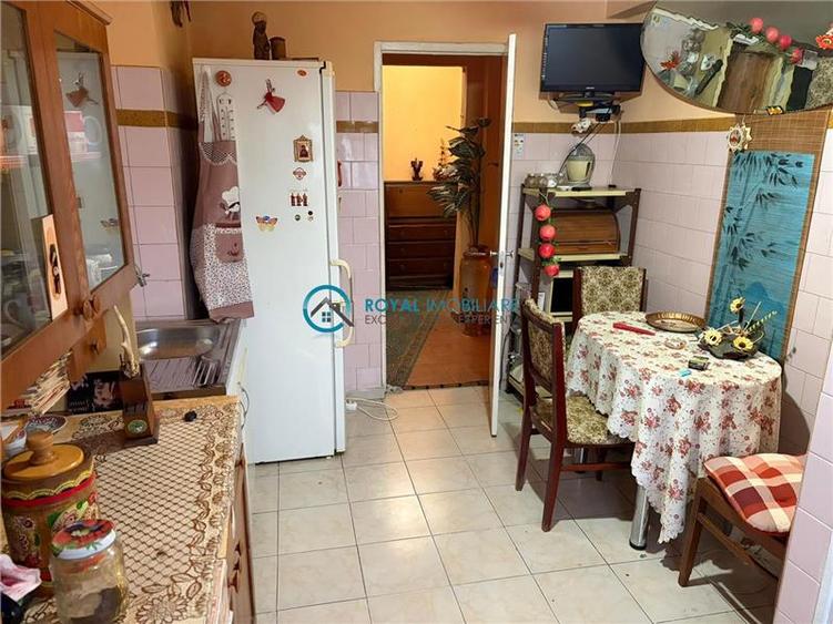 Apartament cu 2 camere decomandat, mobilat în Cantacuzino