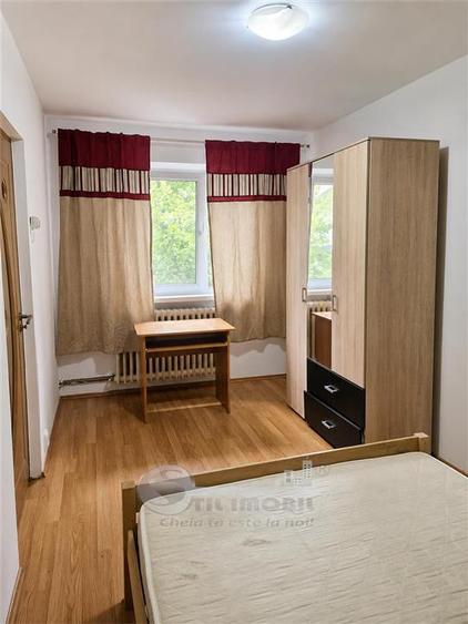 Apartament cu 2 camere semidecomandat în Palat