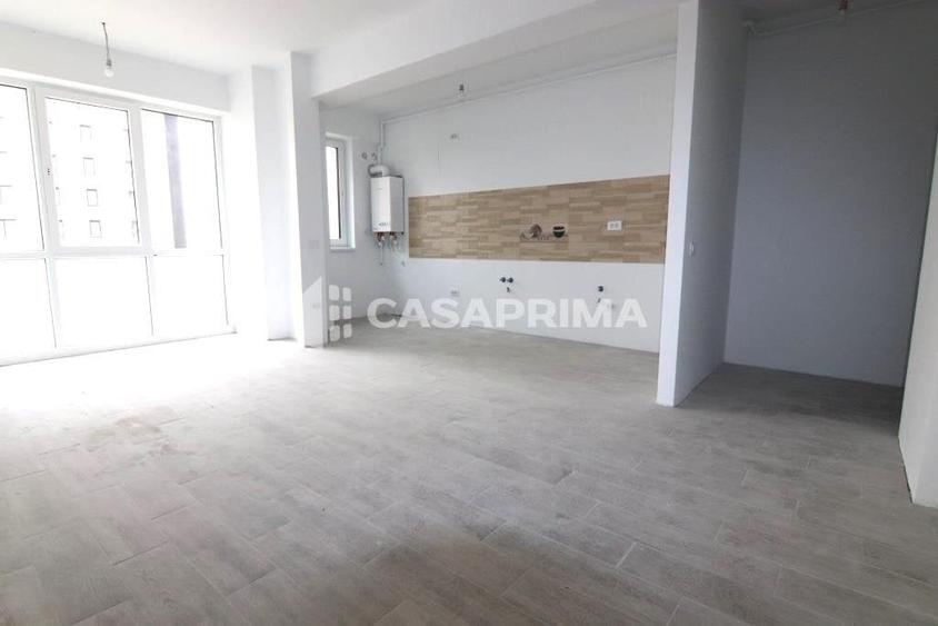 Apartament cu 2 camere semidecomandat în Cug