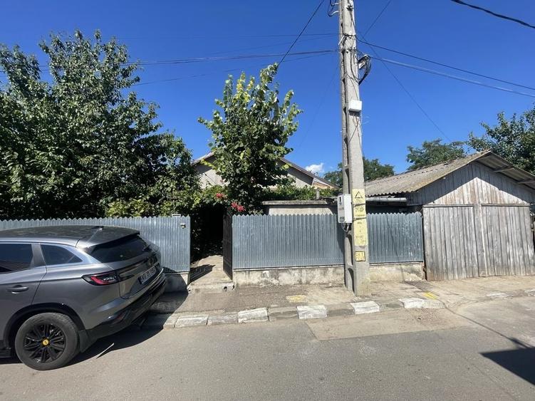 Casă cu 3 camere în Central