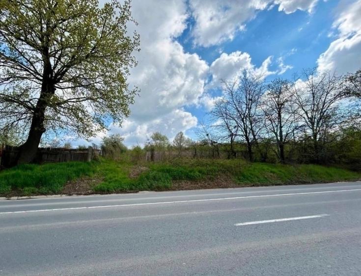 Teren intravilan de 710 mp, în Central
